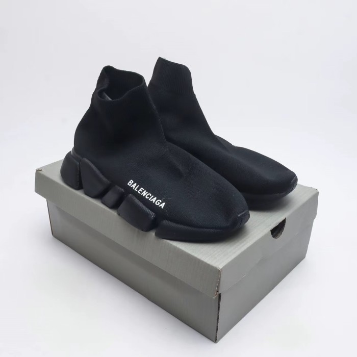 M002