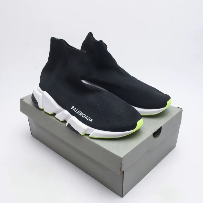 M002