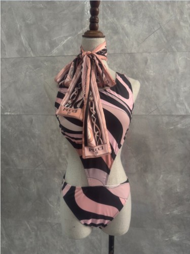 SS154 With Scarf
