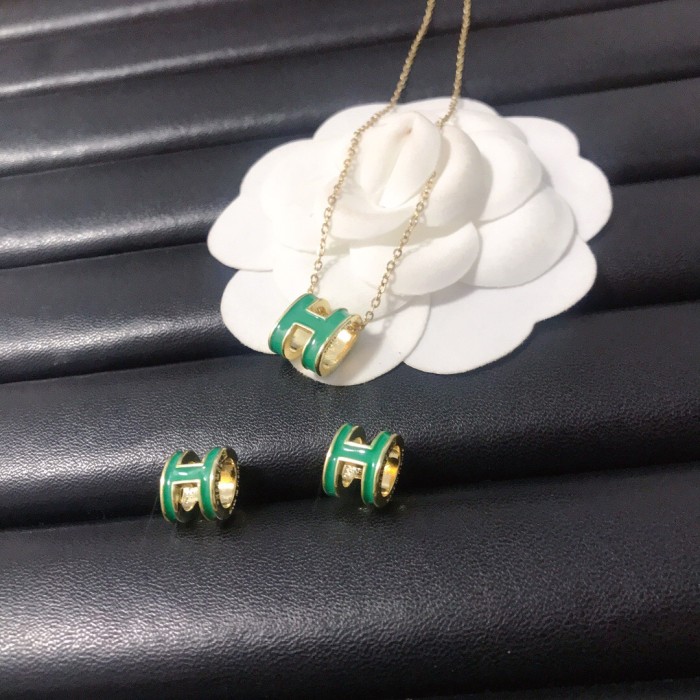 Necklace & Earring