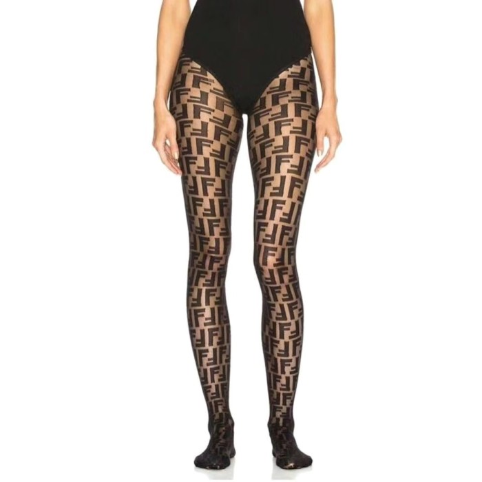 Pantyhose/Leggings