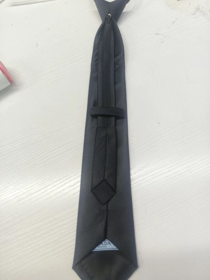 Tie