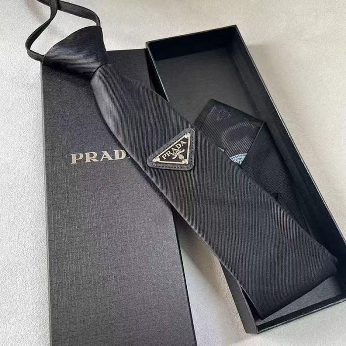 Tie