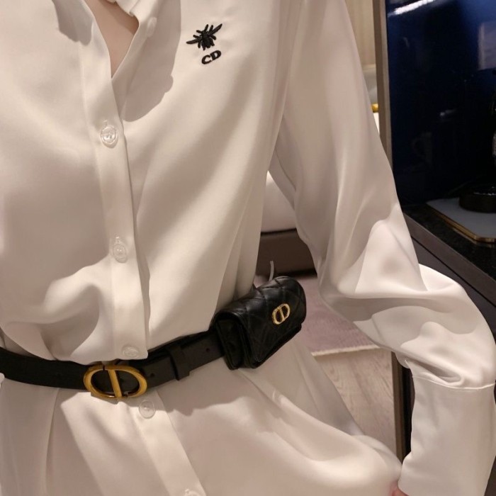 Dress with belt