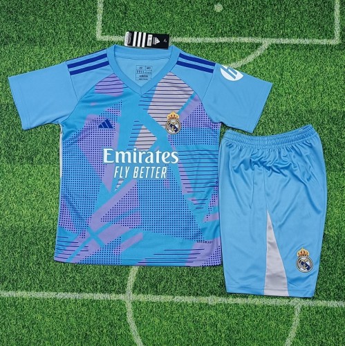 24/25 Real Madrid goalkeeper kids kit
