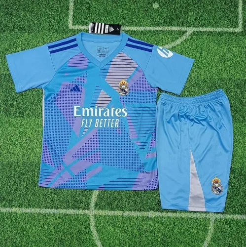 24/25 Real Madrid goalkeeper kids kit