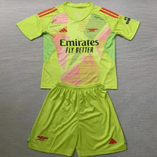 24/25 Arsenal Green goalkeeper Kids kit