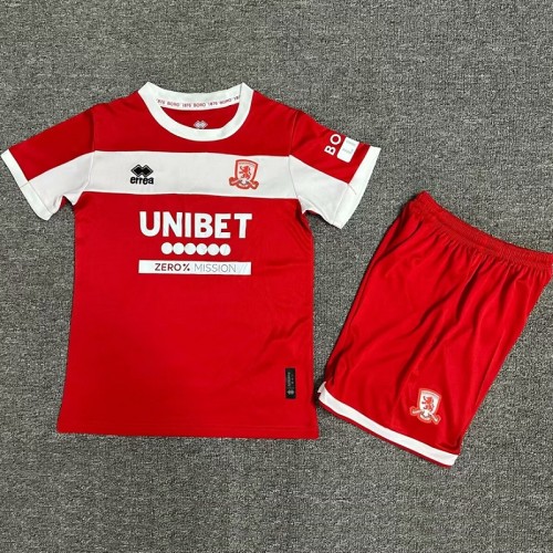 24/25 Middlesbrough home kids kit