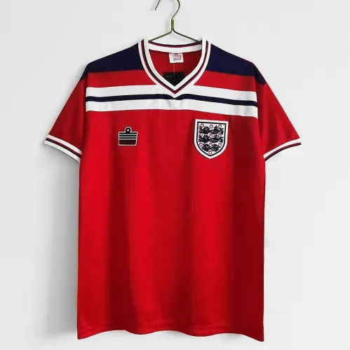 Retro 1982 England Away
