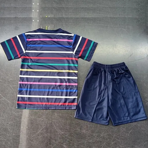 24/25 France kids kit Training
