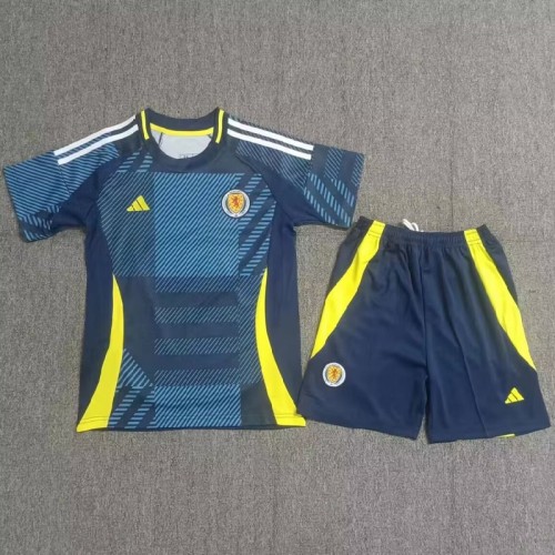 24/25 Scotland home kids kit
