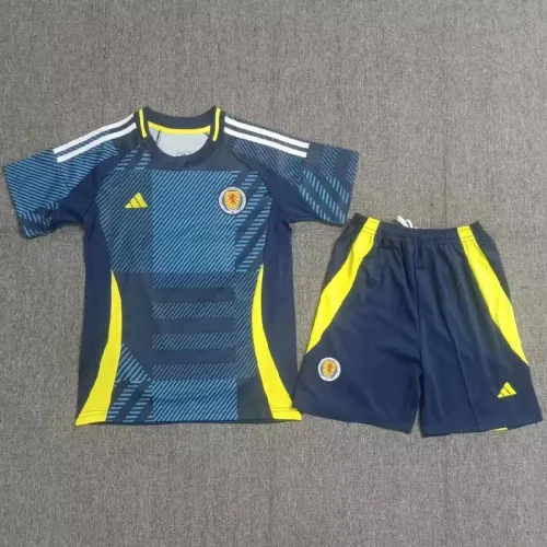 24/25 Scotland home kids kit