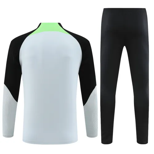 23/24 Liverpool kids Light grey training suit