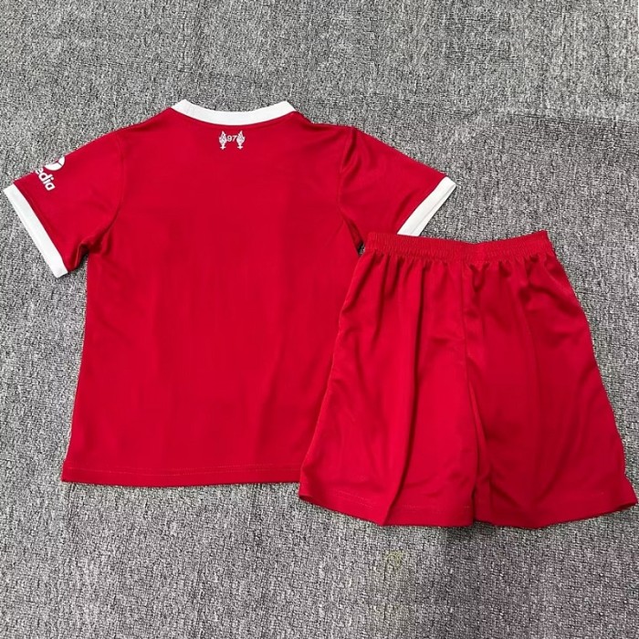 23/24 liverpool home kids kit with socks