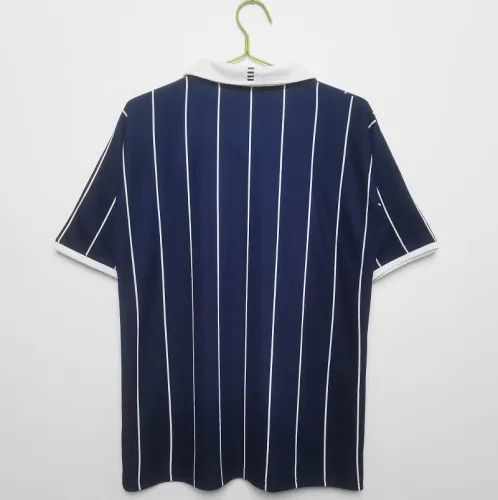 Retro 2002 Scotland home football Jersey