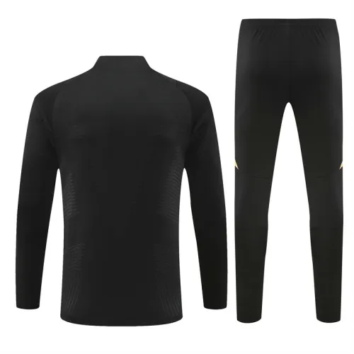24/25 Real Madrid Kids training suit Black Gold