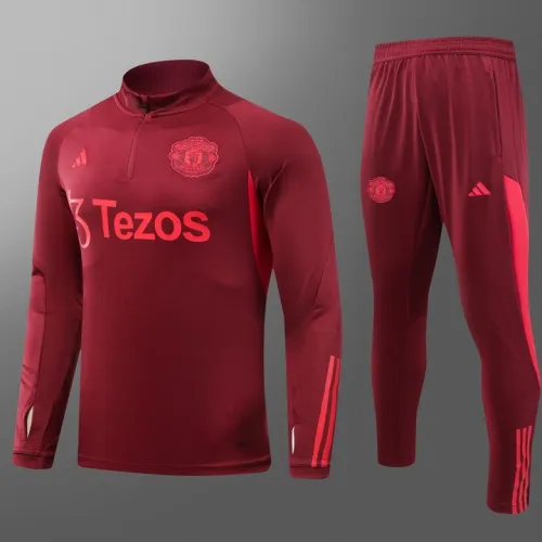 23/24 Manchester United maroon training suit