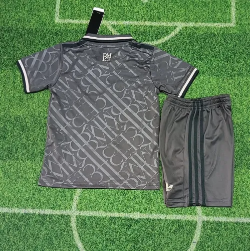 24/25 Real Madrid third kids kit