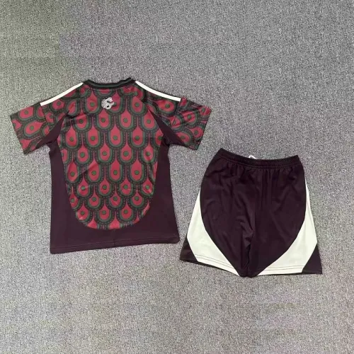 24/25 Mexico home kids kit