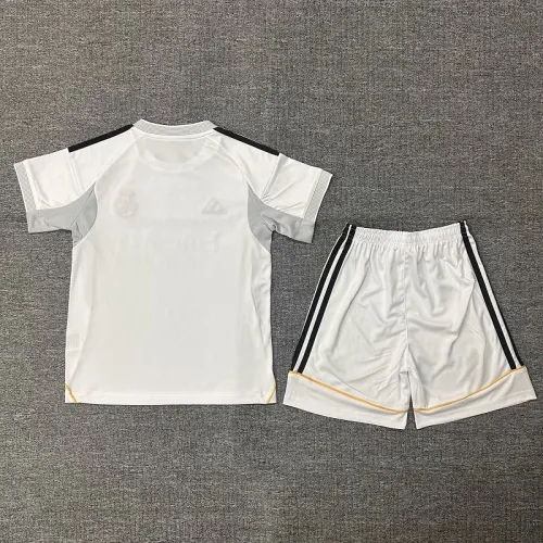 25/26 Real Madrid home kids kit