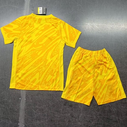 24/25 Portugal goalkeeper kids kit