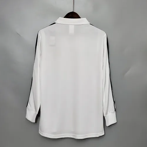 Retro long-sleeved 2002 Real Madrid home