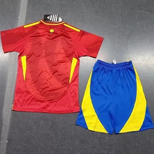 24/25 Spain home kids kit