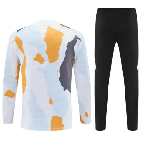 24/25 Real Madrid Kids training suit Camouflage white