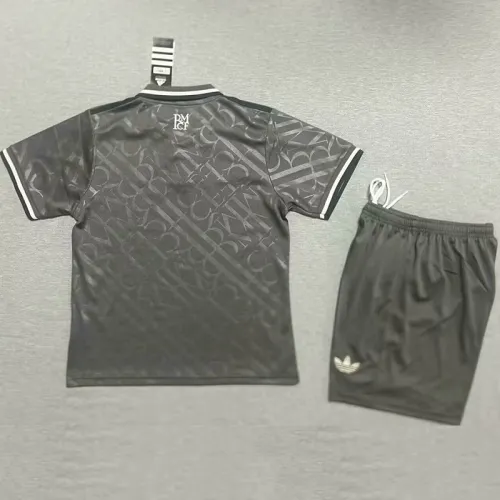 24/25 Real Madrid third  Adult Set