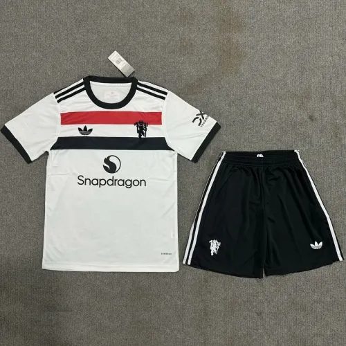 24/25 Manchester United third kids kit