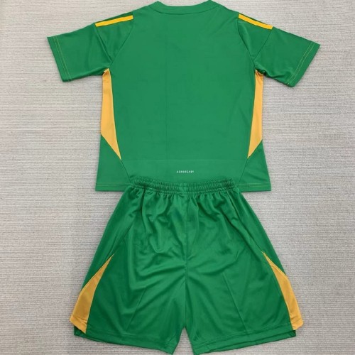 24/25 Italy green goalkeeper kids kit