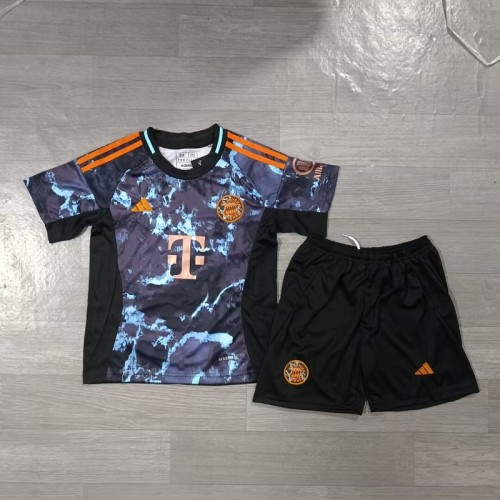 24/25 bayern munich Away kids kit