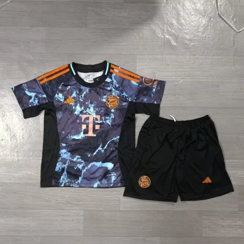 24/25 bayern munich Away kids kit