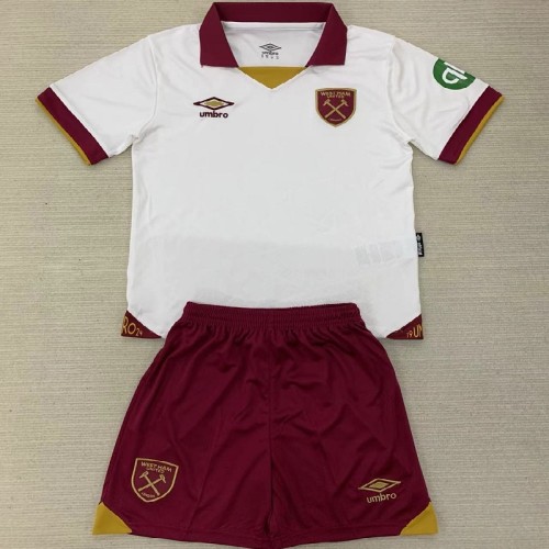 24/25 West Ham United third kids kit