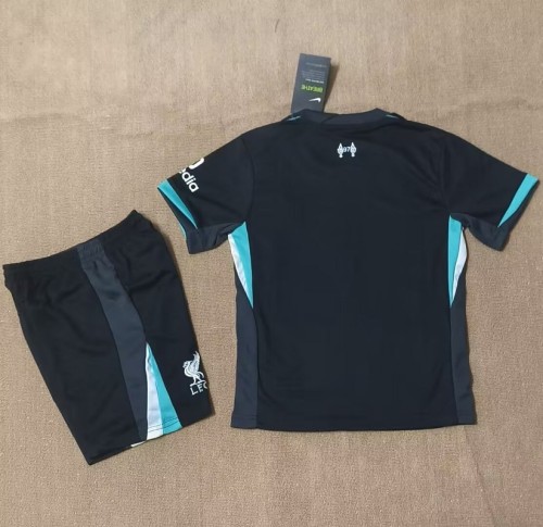 24/25 liverpool Away kids kit