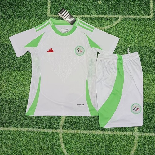 24/25 Algeria home kids kit
