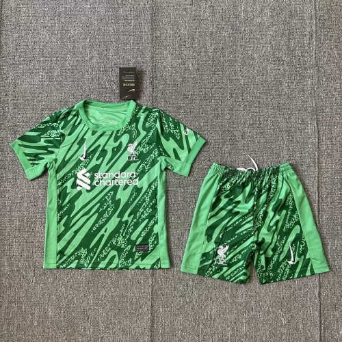 24/25 Liverpool green goalkeeper kids kit