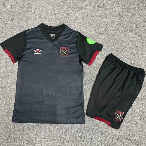 24/25 West Ham United Away kids kit