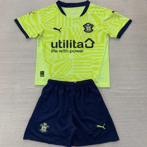 24/25 Southampton Away kids kit