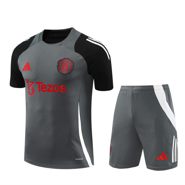 24/25 Manchester United kids Short sleeve dark grey training suit