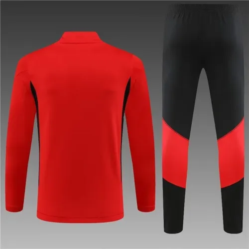 23/24 Manchester United red training suit