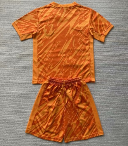 24/25 England orange goalkeeper Adult Set