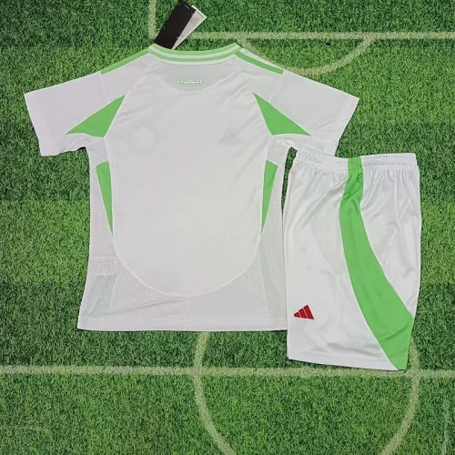 24/25 Algeria home kids kit