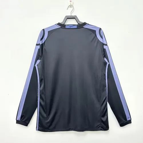 Retro 16/17 Real Madrid third Long sleeve