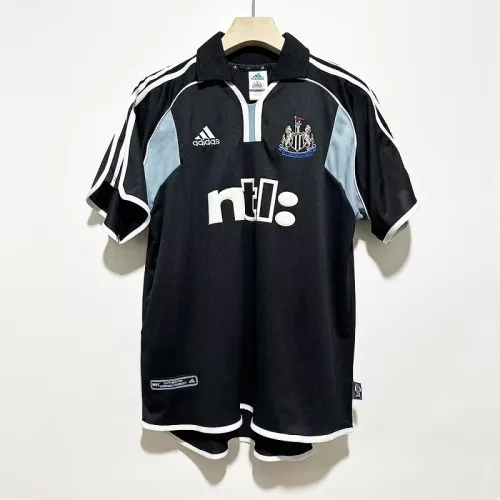 Retro 00/01 Newcastle United Away