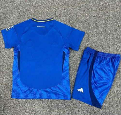 24/25 Everton home kids kit