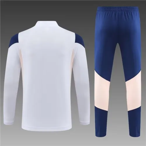 23/24 Ajax kids white training suit