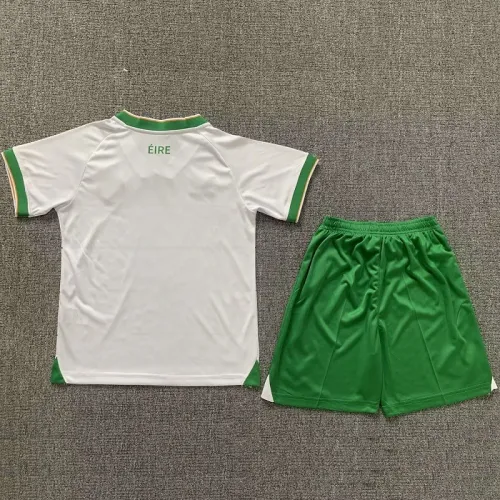 23/24 Ireland Away Kids kit with sock