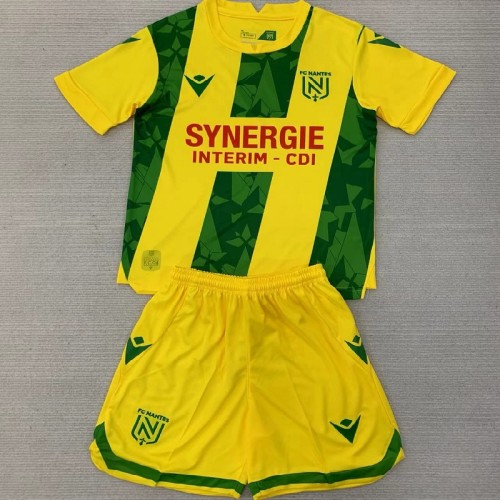 24/25 nantes home kids kit