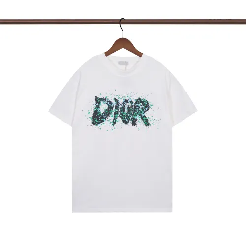 DIOR T-shirt